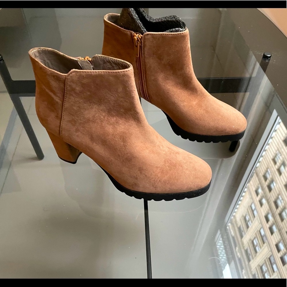 Camoscio Camel Italian boots